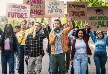 Students fighting for freedom speech