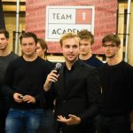 How Scott van den Berg Became the King of Celebrity Investing